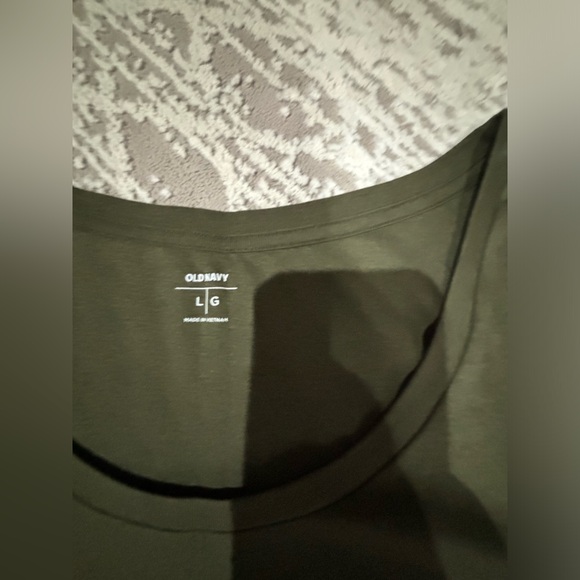 Tops! Lot of (2).  MED & LG - Picture 7 of 10